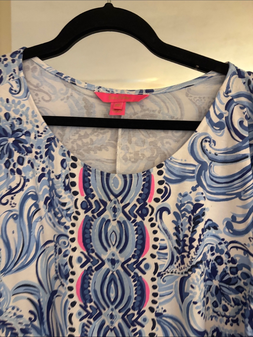 Like New Lilly Pulitzer Blue and White Printed Shift Dress with Pink Accents - Picture 3 of 7
